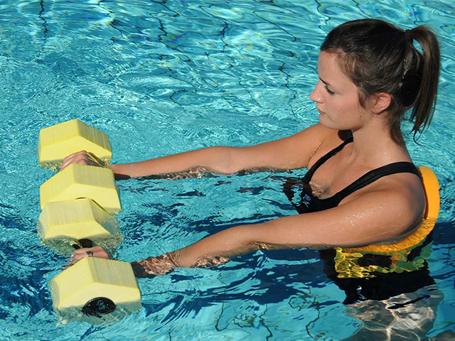 https://www.piscinaprovinciale.it/wp-content/uploads/2019/07/posturale-acqua-gallery-1-1.jpg